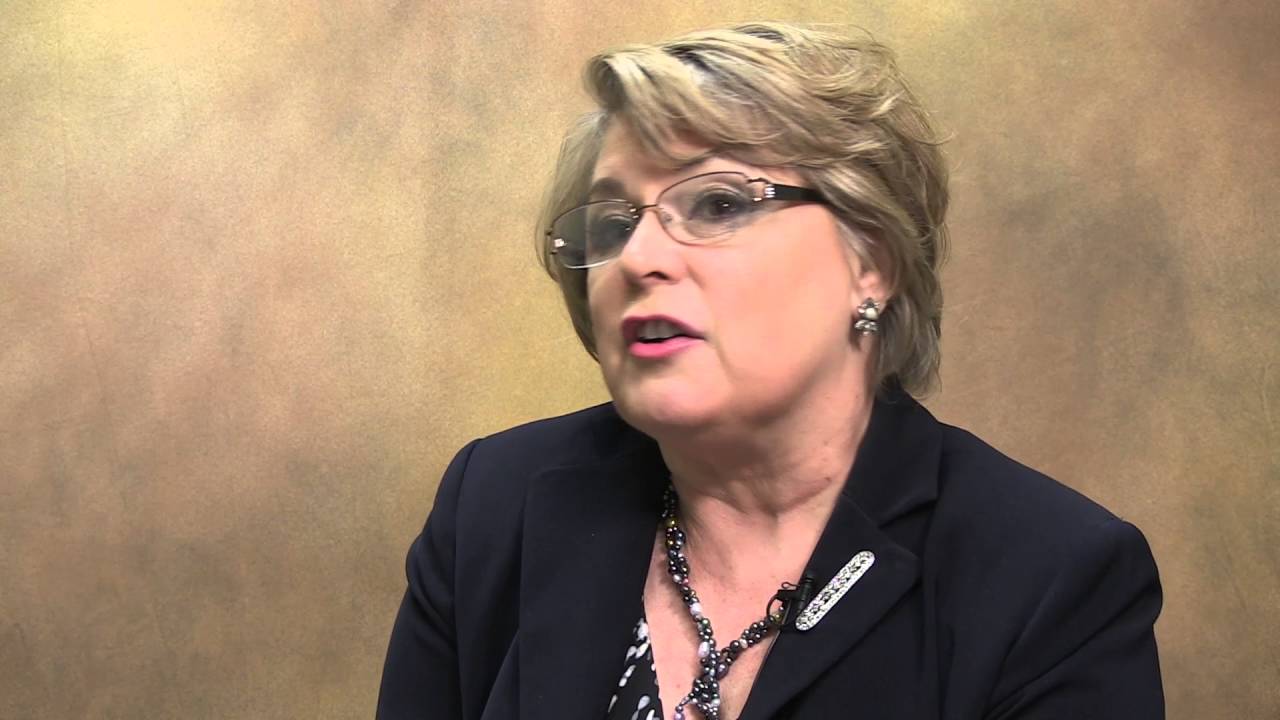 How many students are experiencing homelessness